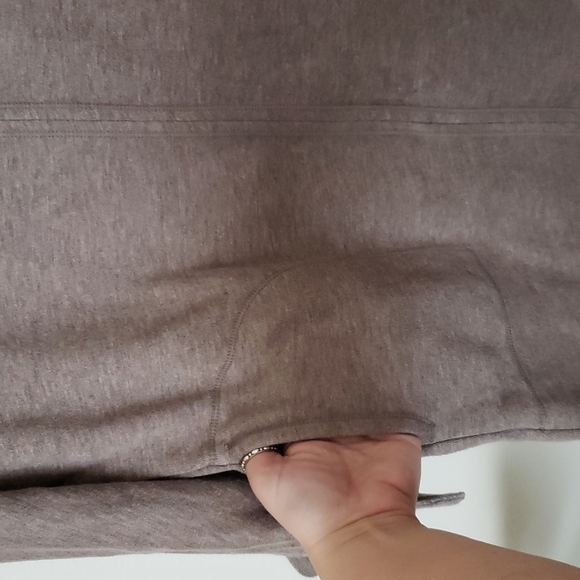 Max Studio weekend neutral color fleece lined sweatshirt dress, trendy, Sz S - Picture 3 of 9